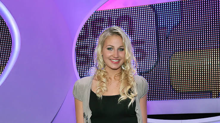 valentina lewe