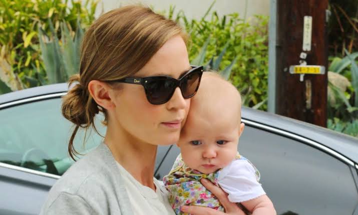 emily blunt kinder